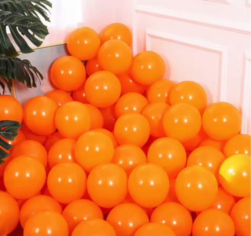 pomaranczowy balony.png