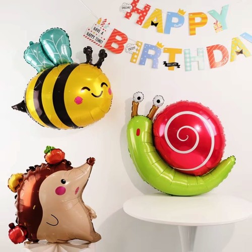 pszczola ślimak jeż.jpg