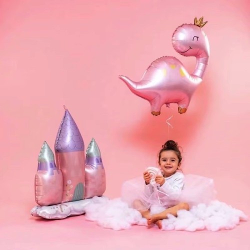 dinozaur różowy zamek.jpg